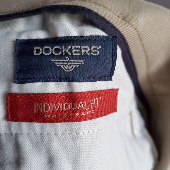 Docker Khaki pants size 42x32 beige color - Picture 5 of 7